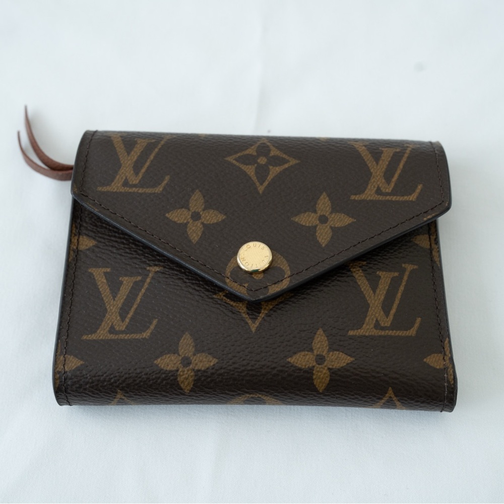 Louis Vuitton, Victorine Wallet